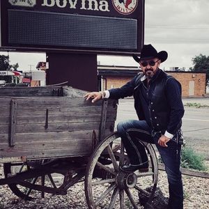 Meet your Posher, Antonio